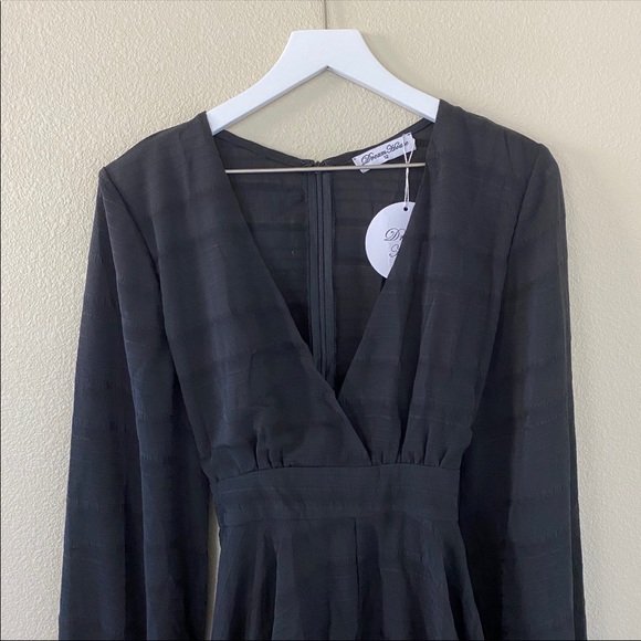NWT Black Hamilton Playsuit Romper Showpo - Picture 7 of 10